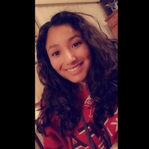 Meet your Posher, Hailey